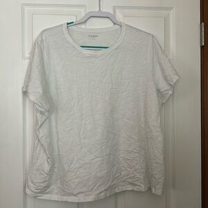Women’s XXL Old Navy White T-Shirt